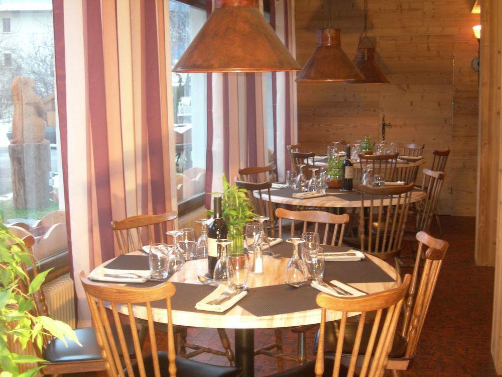 Auberge De Costaroche Albertville Ngoại thất bức ảnh