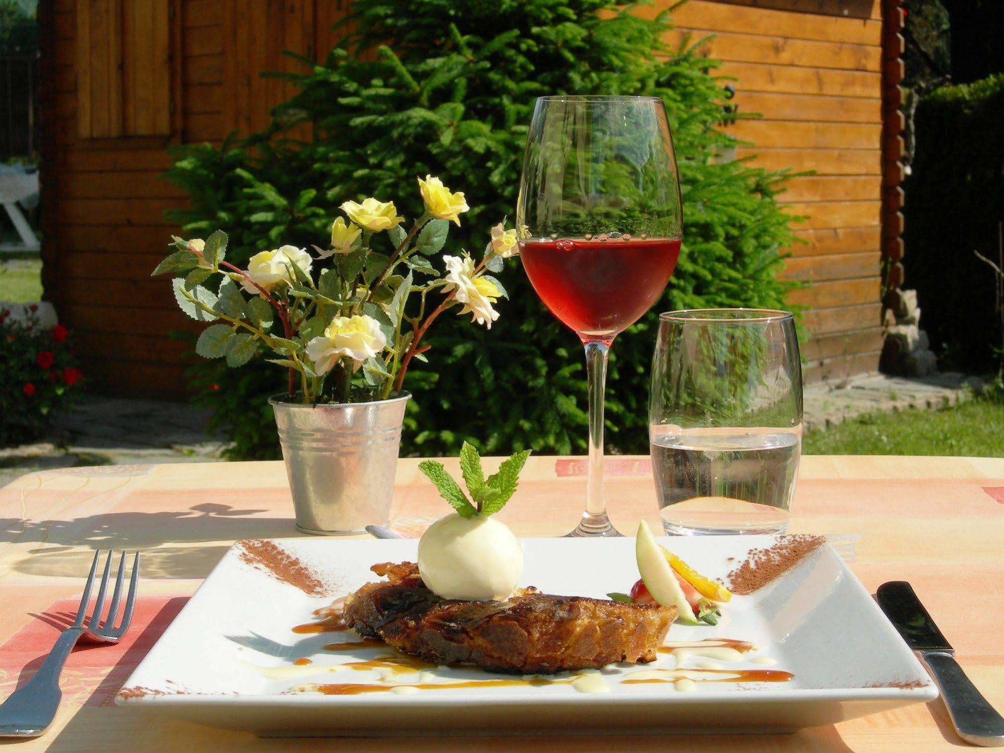 Auberge De Costaroche Albertville Ngoại thất bức ảnh